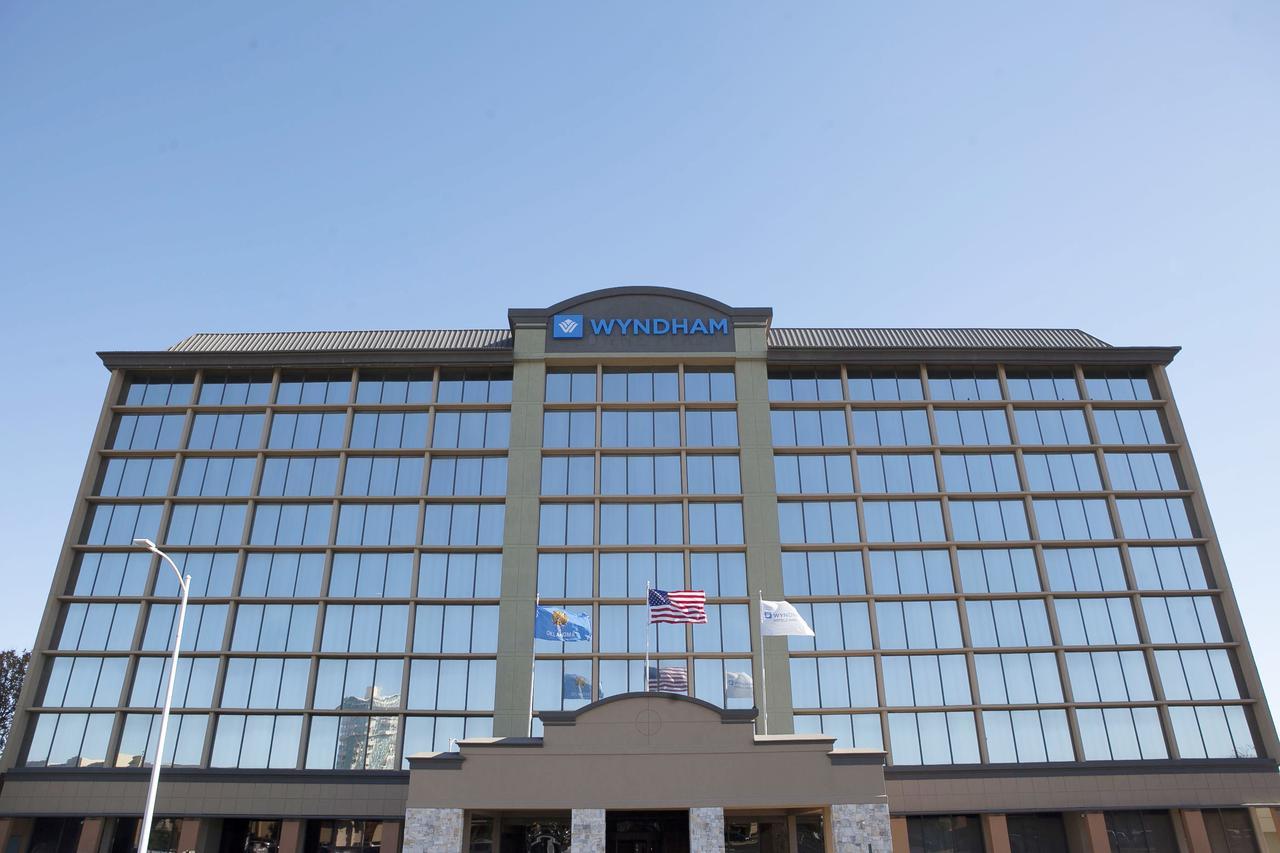 Wyndham Oklahoma City Exterior foto